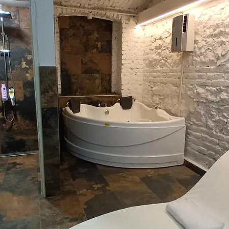Old Cafe Spa Apartment Belgrade Exterior photo
