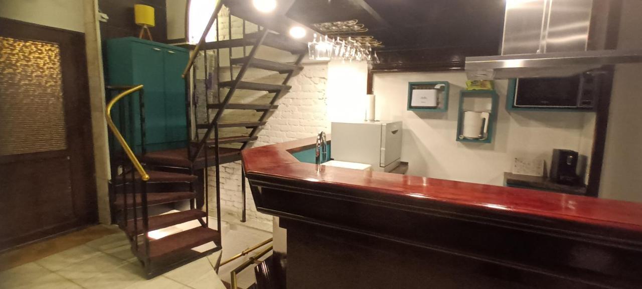 Old Cafe Апартамент